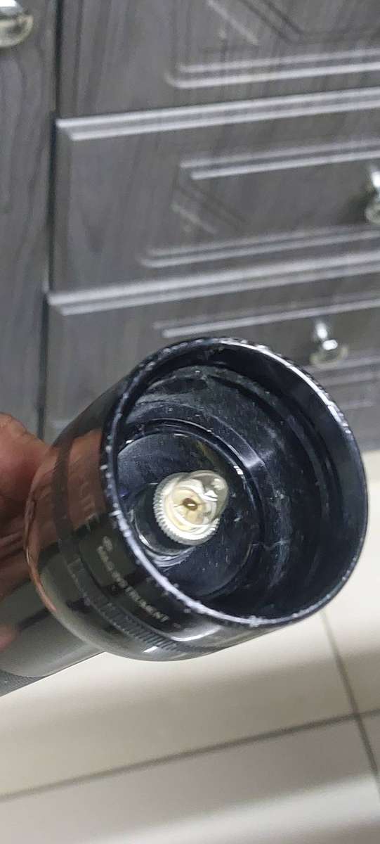 Faulty 43cm maglight torch