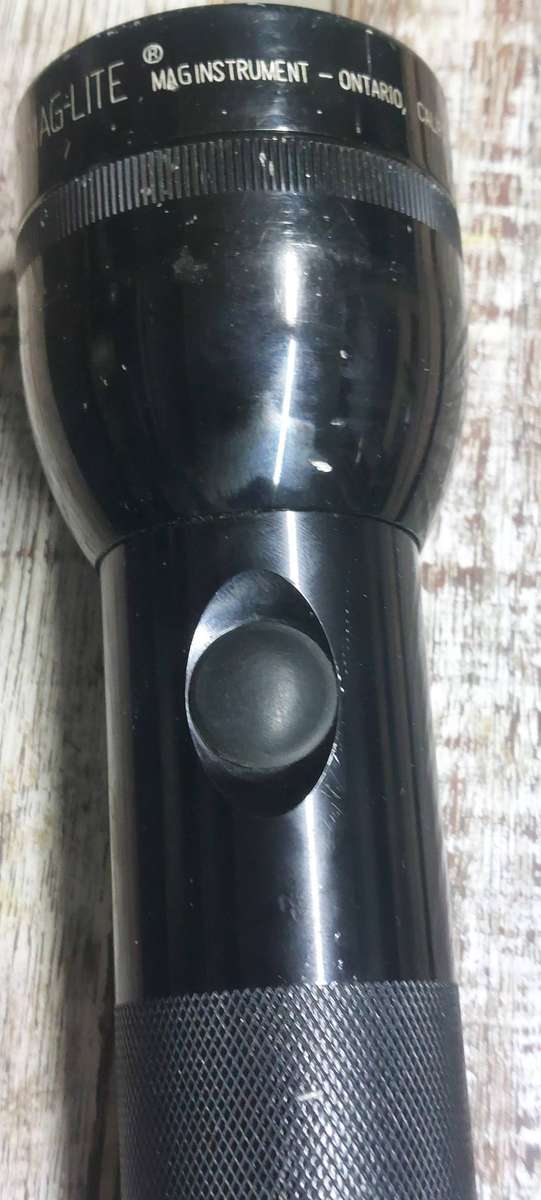 Faulty 43cm maglight torch