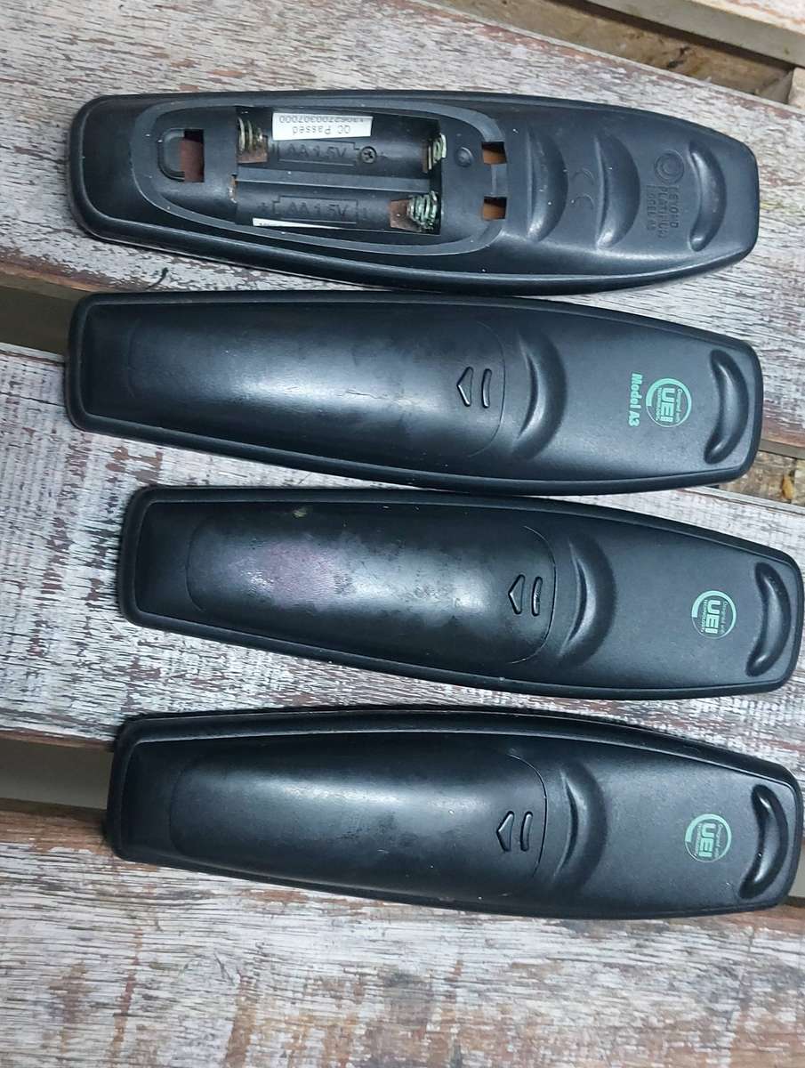 Faulty Dstv remotes lot