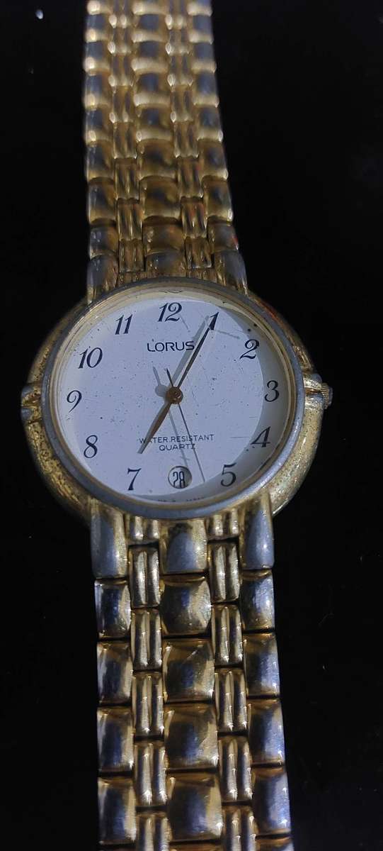 Vintage lorus watch