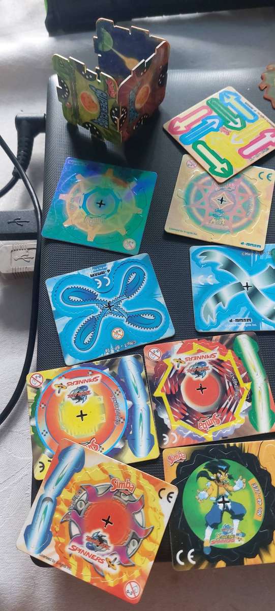 Assortment of vintage collectable simba spinners