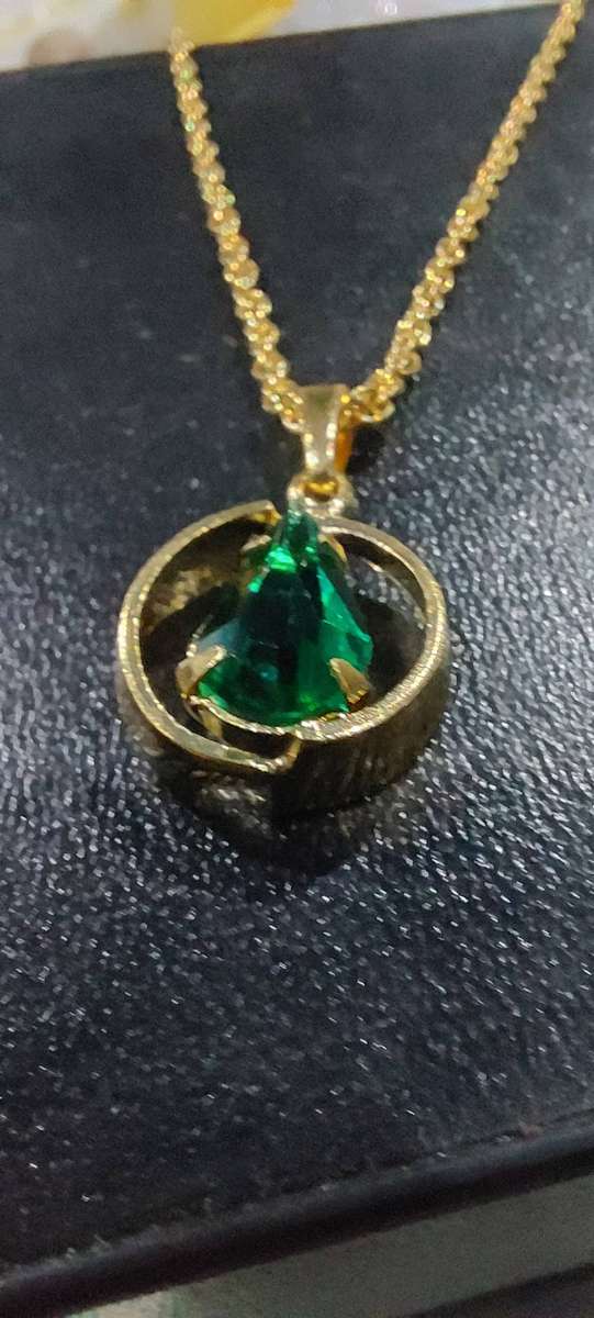 Vintage rope neck chain and pendant