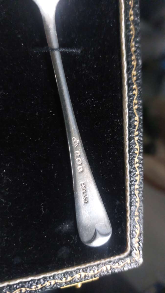 VINTAGE 1920 SOLID SILVER SET