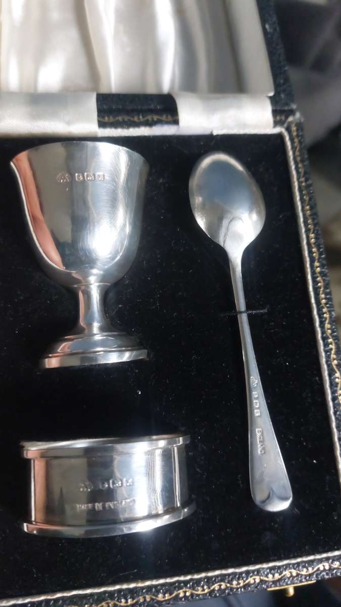 VINTAGE 1920 SOLID SILVER SET