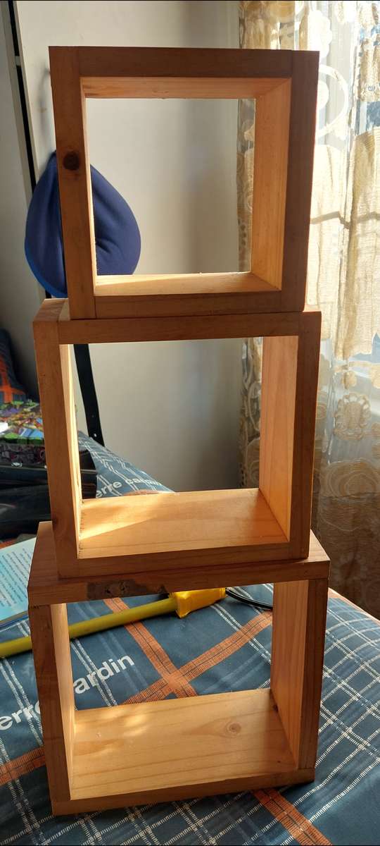 AWESOME FLOATING SHELVES