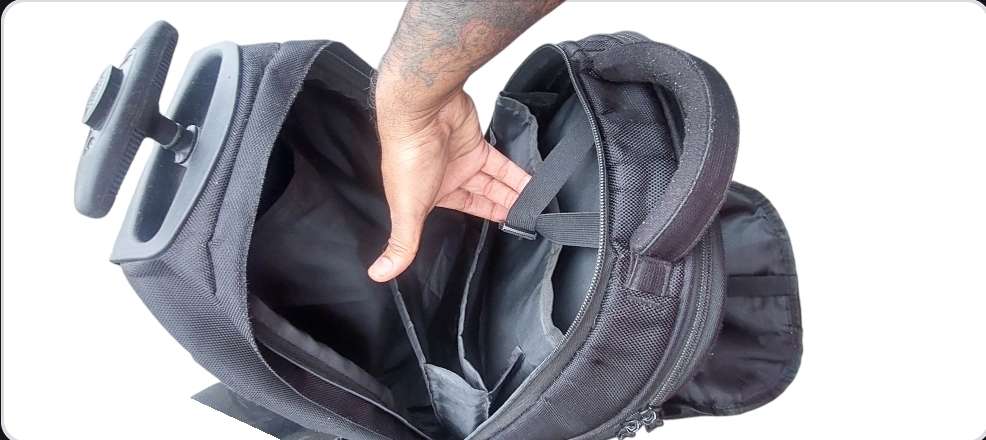 AWESOME LAPTOP TROLLEY BAG
