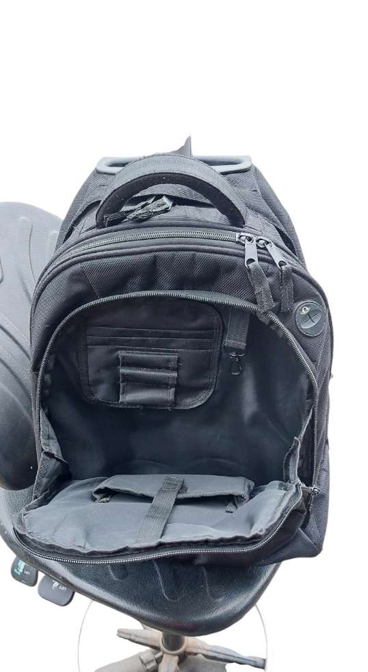 AWESOME LAPTOP TROLLEY BAG