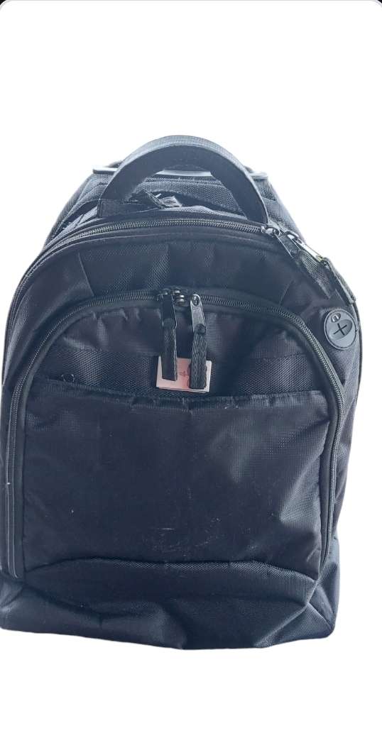 AWESOME LAPTOP TROLLEY BAG