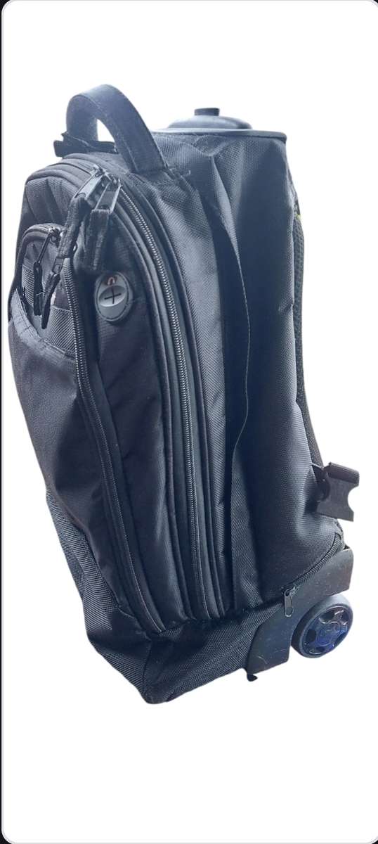 AWESOME LAPTOP TROLLEY BAG