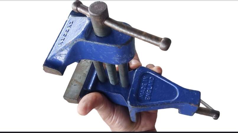 MADE IN ENGLAND VICE SEE PICTURES