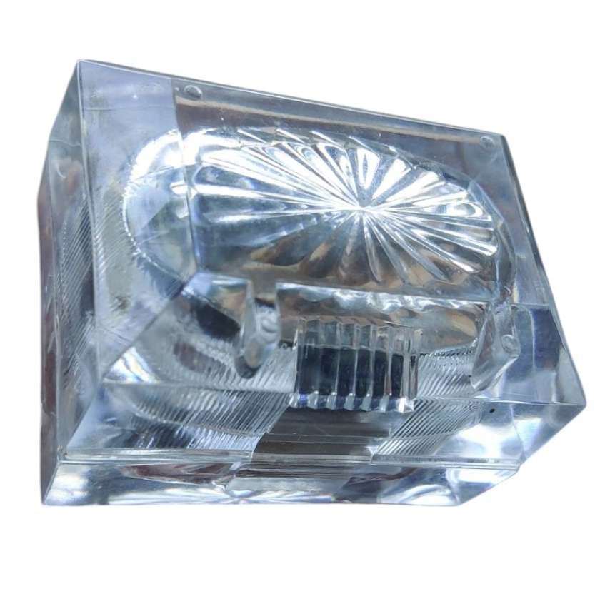 VINTAGE ACRYLIC PRESENTATION RING BOX