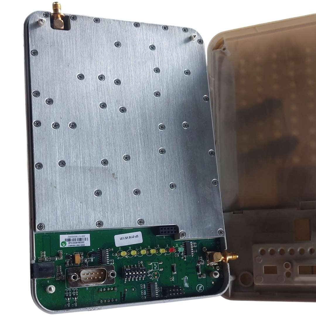 BAND ADJUSTABLE PICO REPEATER READ DESCRIPTION