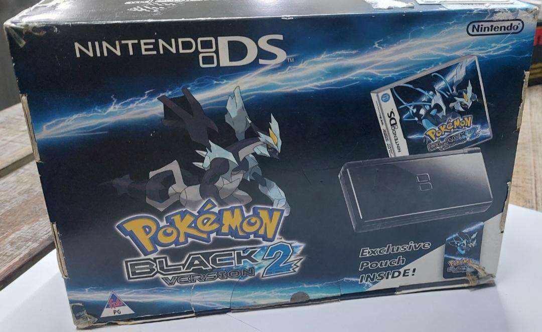 ULTRA RARE NINTENDO DS POKEMON DS IN BOX see pictures
