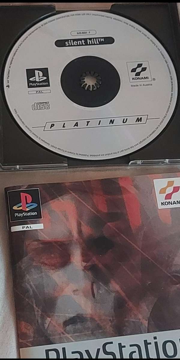 Super Rare playstation 1 game silent hill top condition