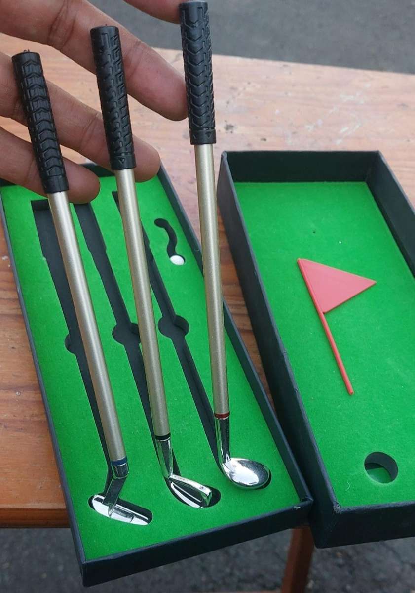 Mini metal golf club pens with ball and flag