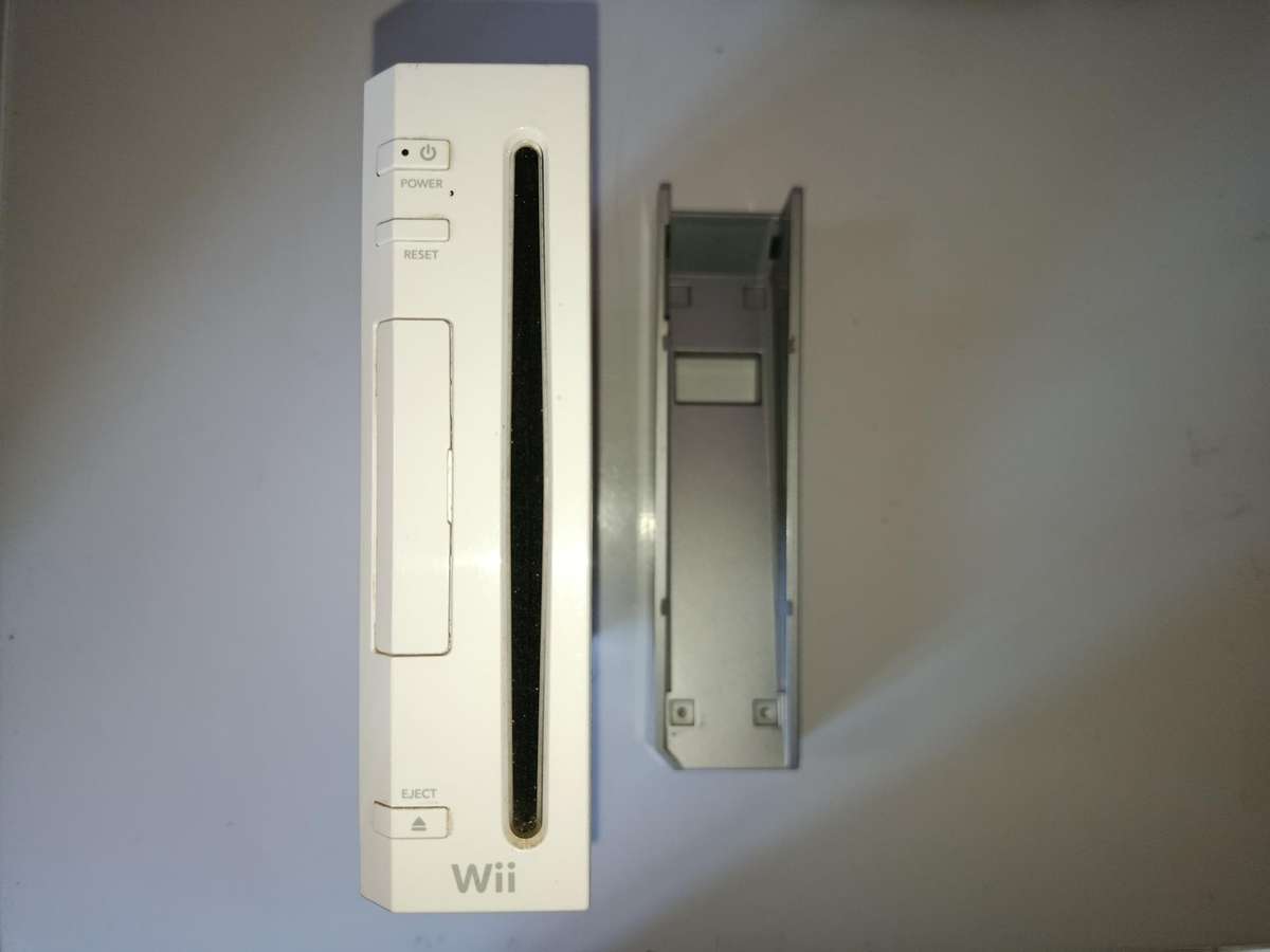 Nintendo Wii Console sold for spares