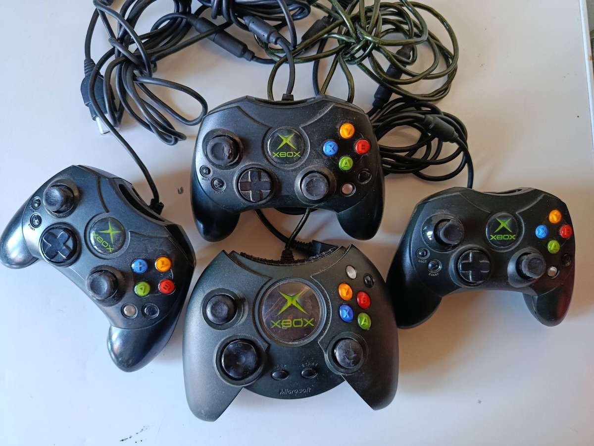 Xbox Official Controllers Sold As Spares