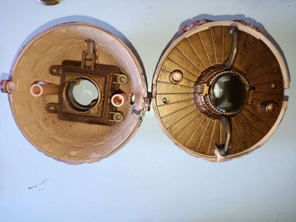 War Planets Heroic Planet Roc Playset Trendmasters 1997