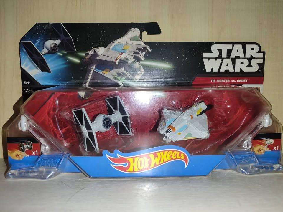 Hot Wheels Star Wars Tie Fighter Vs Ghost (Star Wars Rebels )