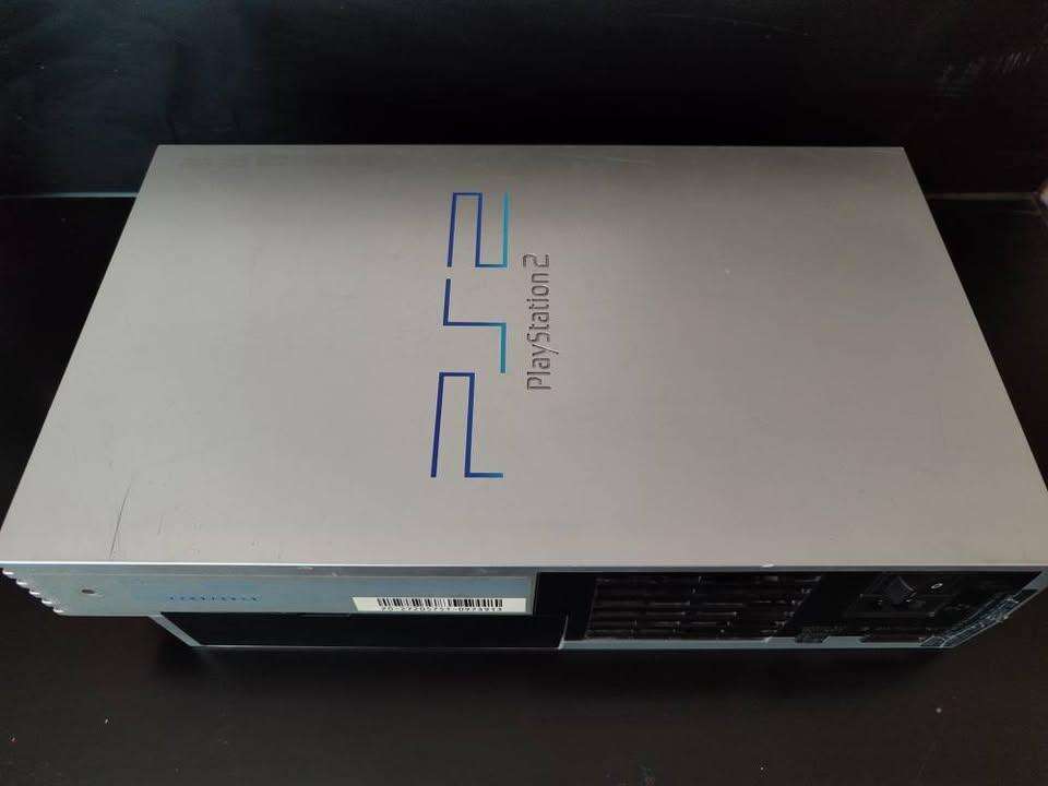 PlayStation 2 Satin Silver Console