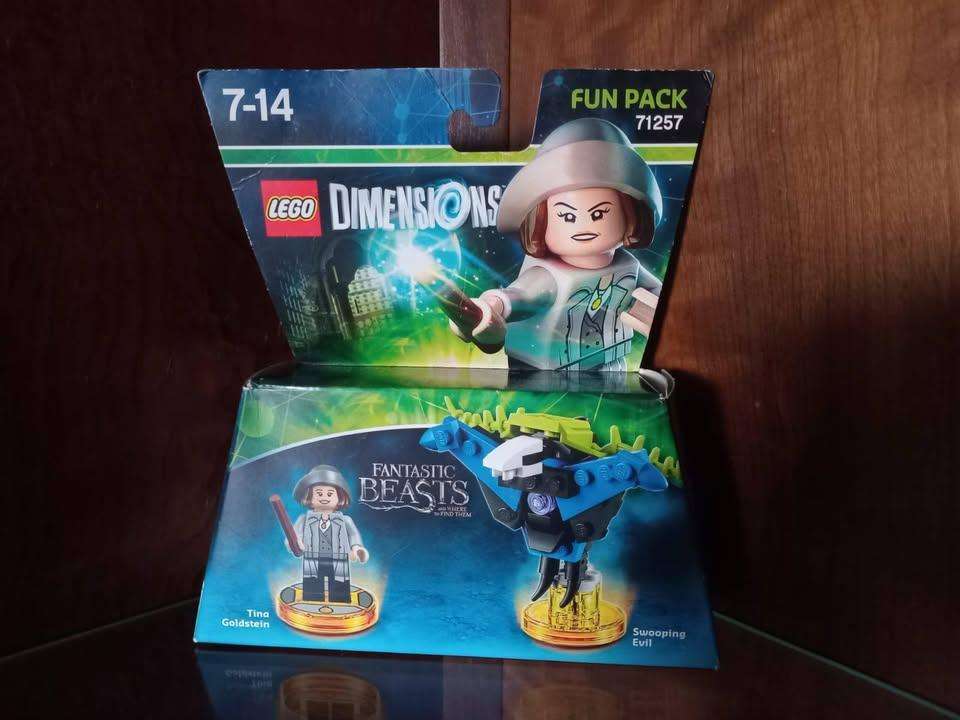 Fantastic Beasts and Where to Find Them Tina Goldstein and Swooping Evil Fun Pack Lego Dimensions