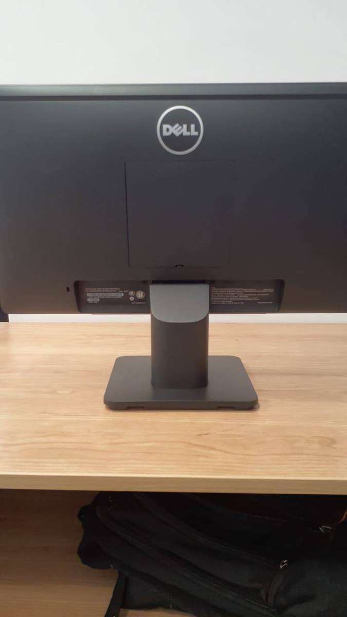 Dell E1914HEF 19" Monitor  Used- Cosmetic Issues-CPT