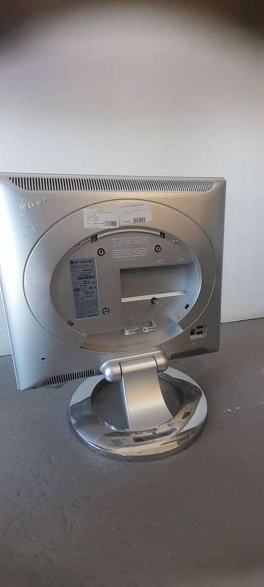 LG electronics Flatron L1920P 19"