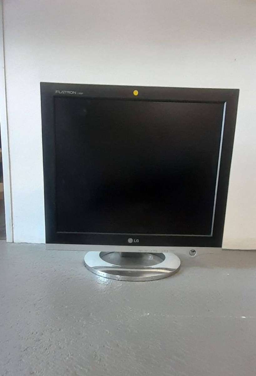 LG electronics Flatron L1920P 19"
