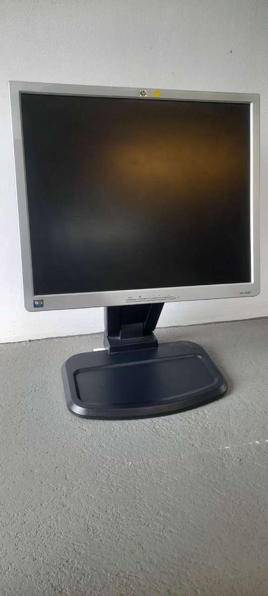 HP L1940T 19" Monitor  Used