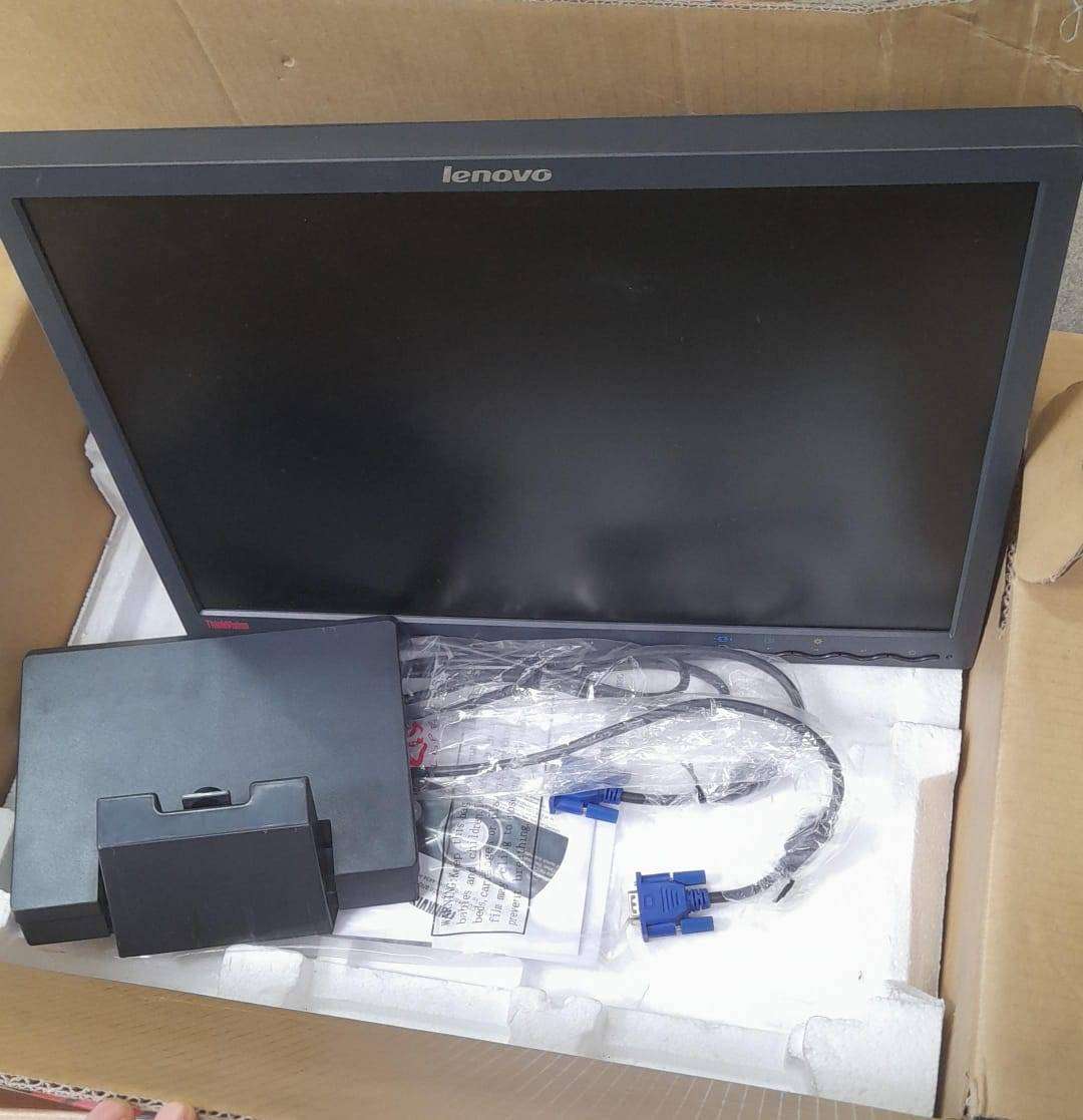 Lenovo Thinkvision L197 Wide LCD Monitor - Open Box