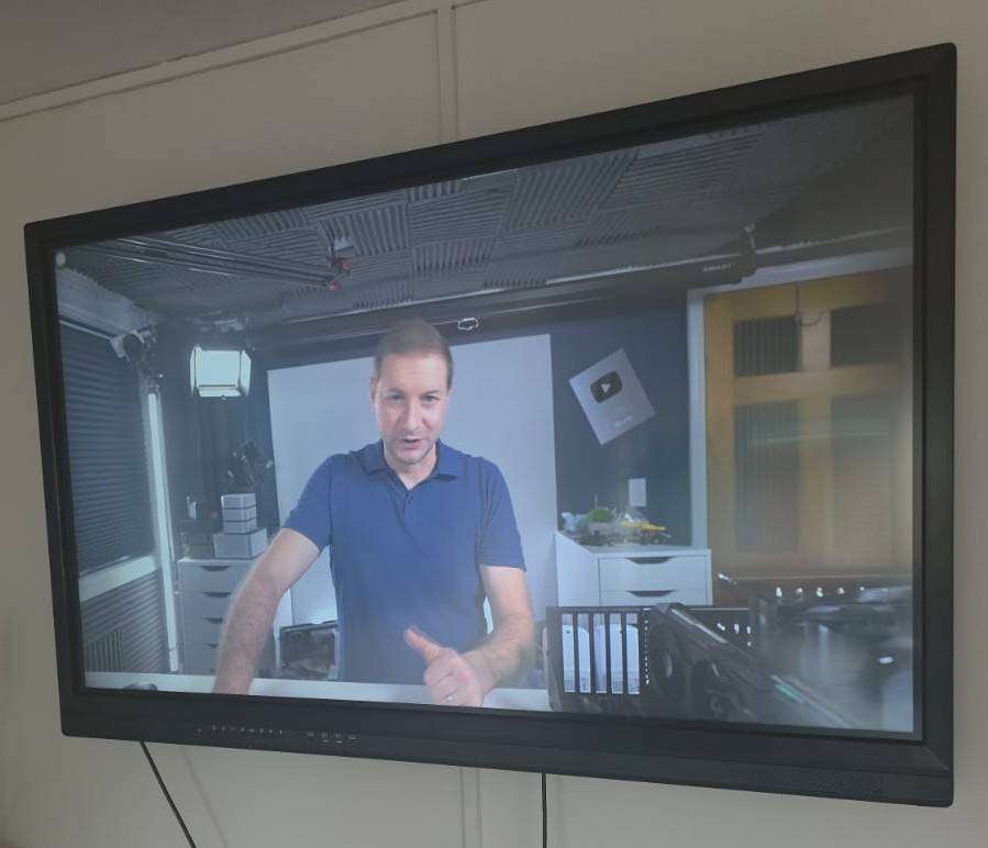 65-inch UHD Touch Screen Monitor - Commercial Interactive Display-HQ