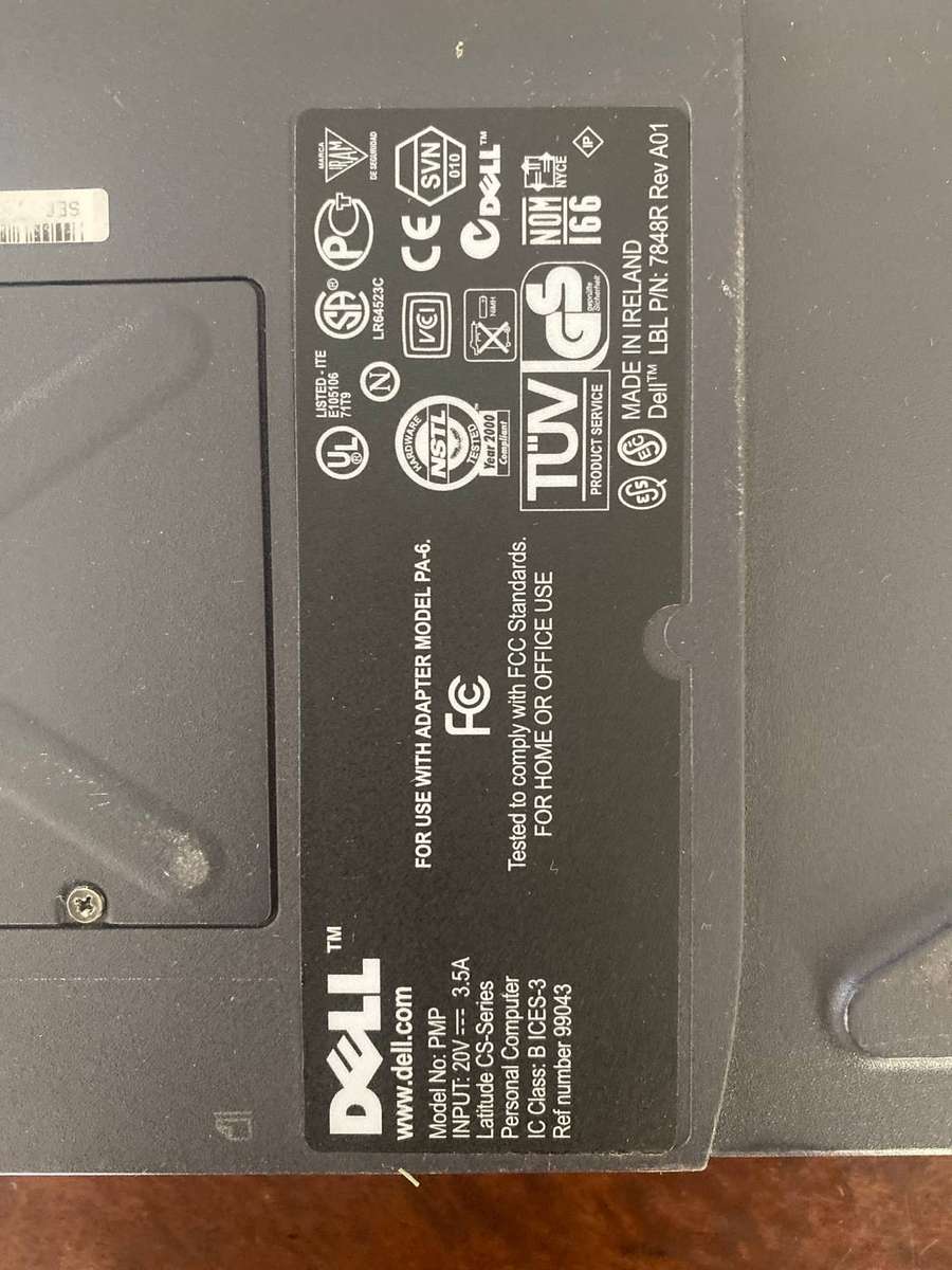Vintage Dell Latitude CS 400XT laptop in working condition