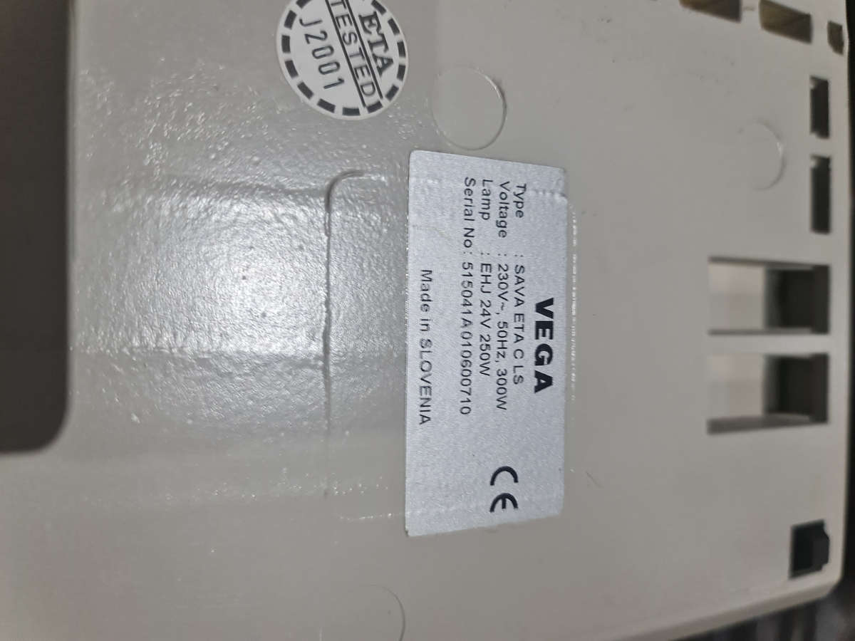 Vega Overhead Projector