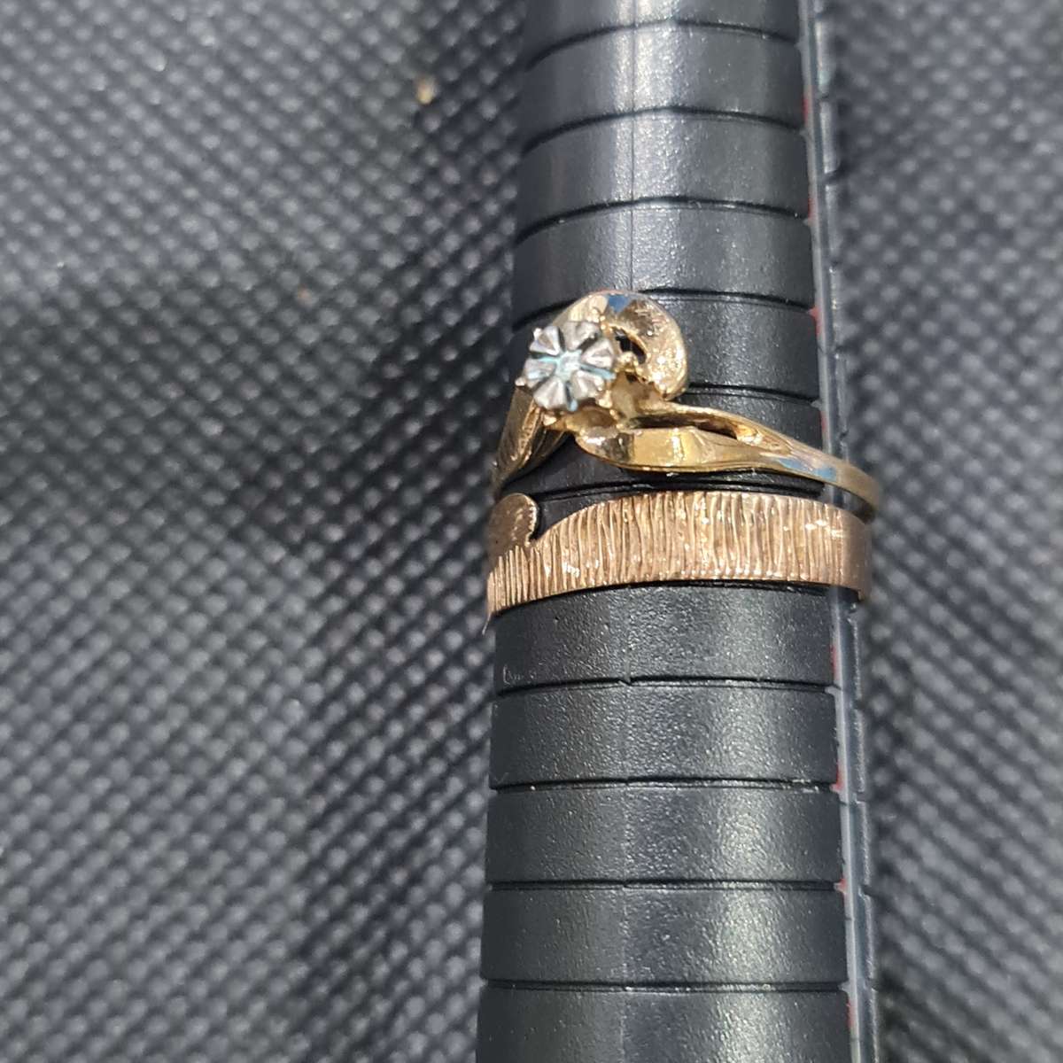 9CT YELLOW GOLD WEDDING SET