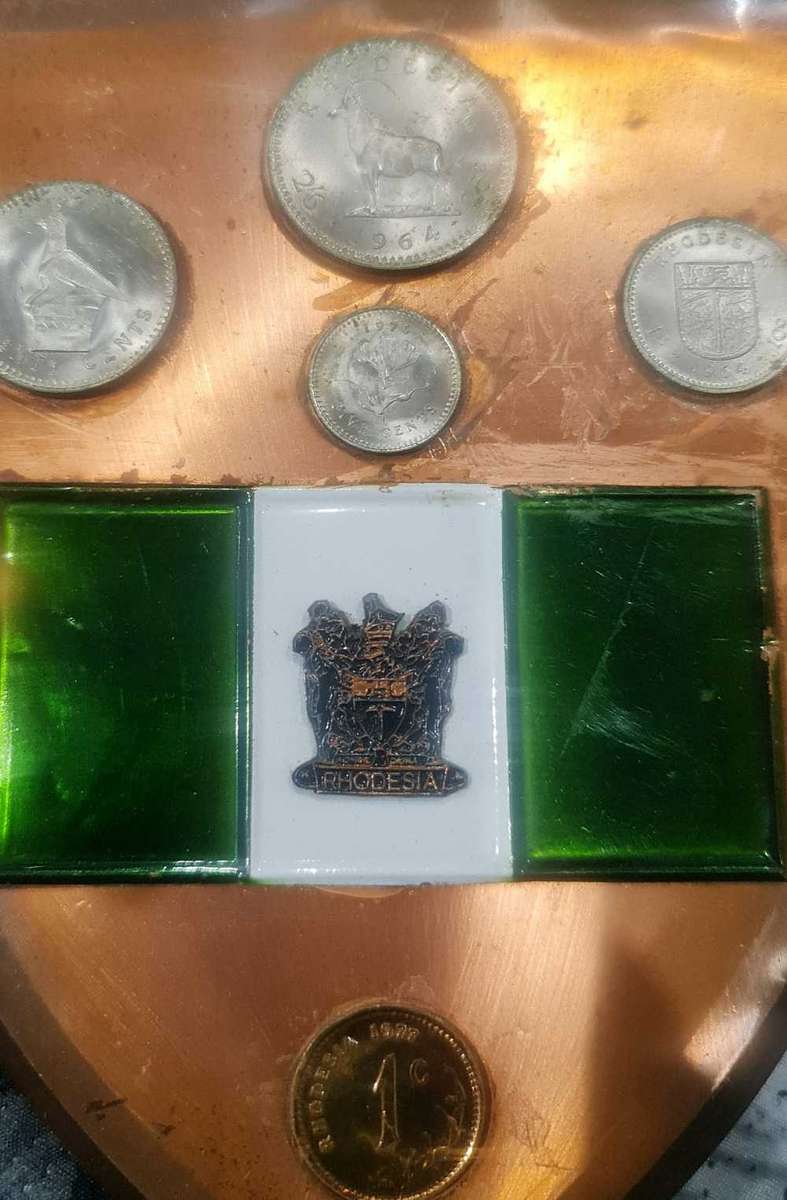 WALL PLAQUE WITH RODESIAN COINS