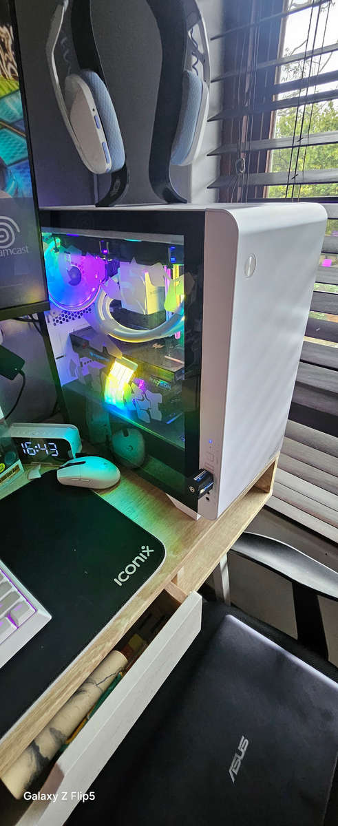 Pc Chassis, AIO, Case fans and PSU