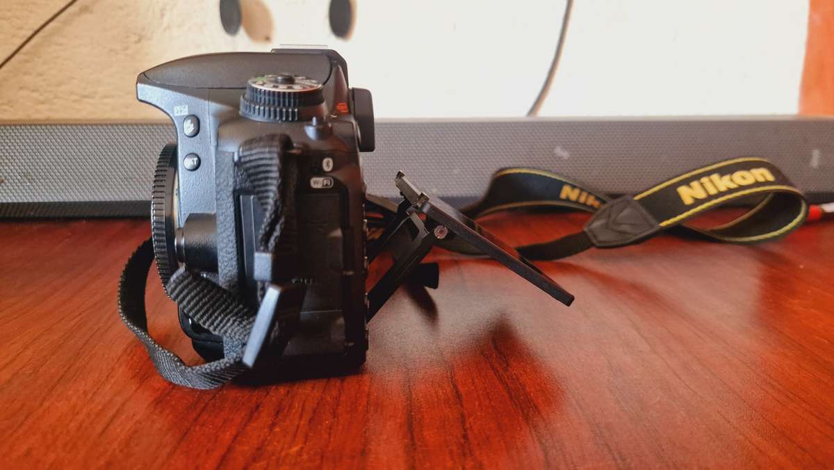 Nikon D7500 DSLR body only