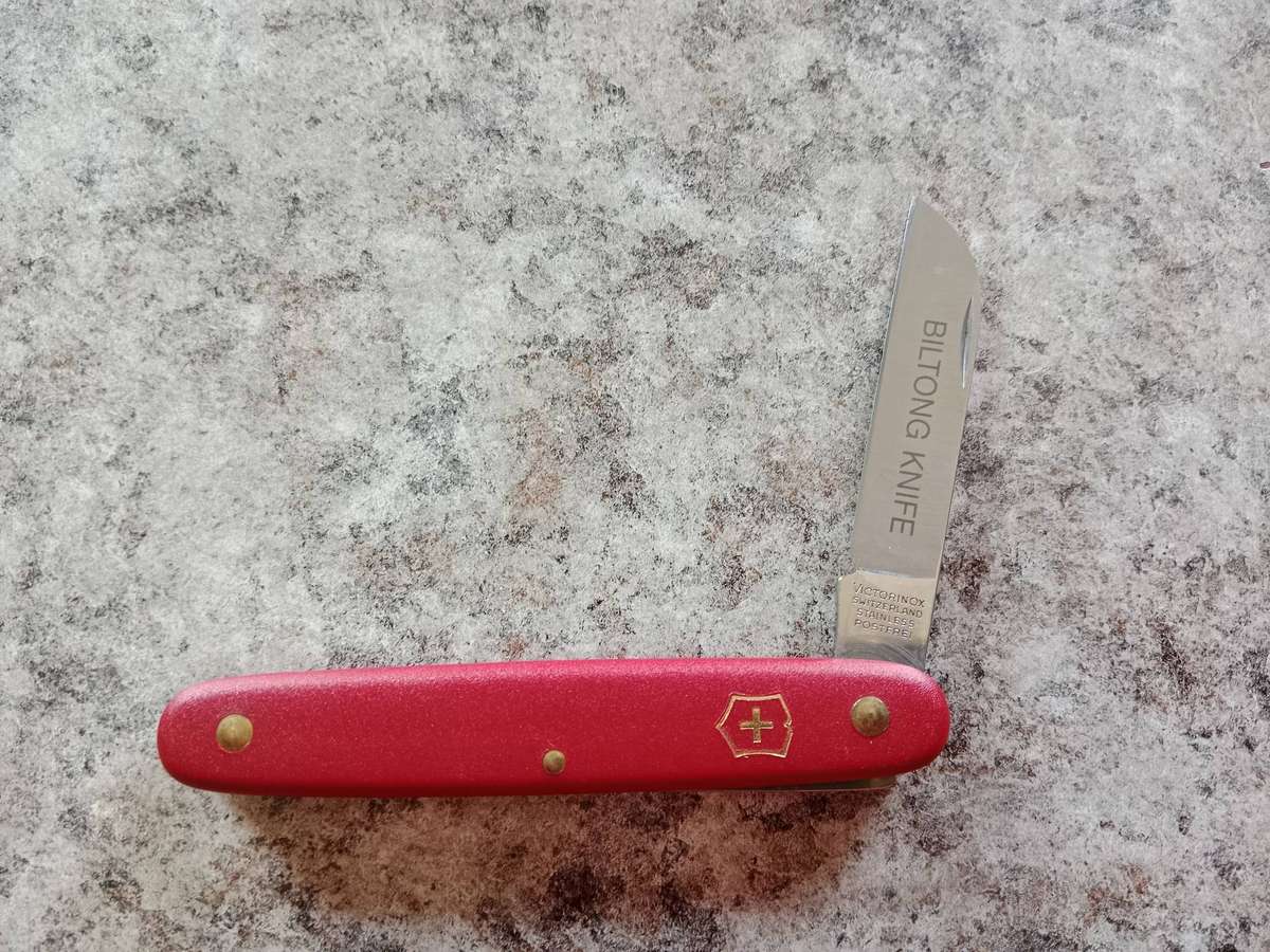 Victorinox Swiss pocket knives X10