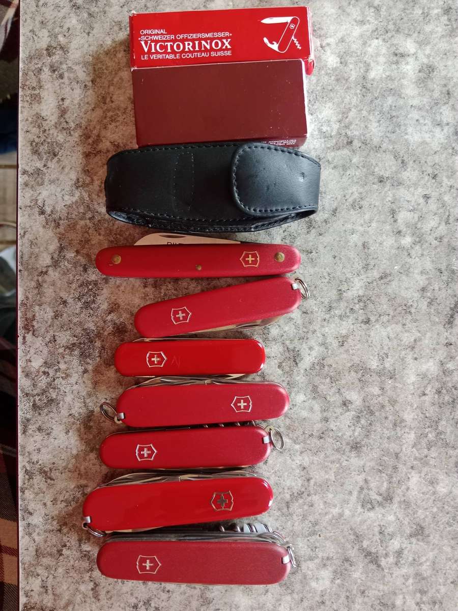 Victorinox Swiss pocket knives X10