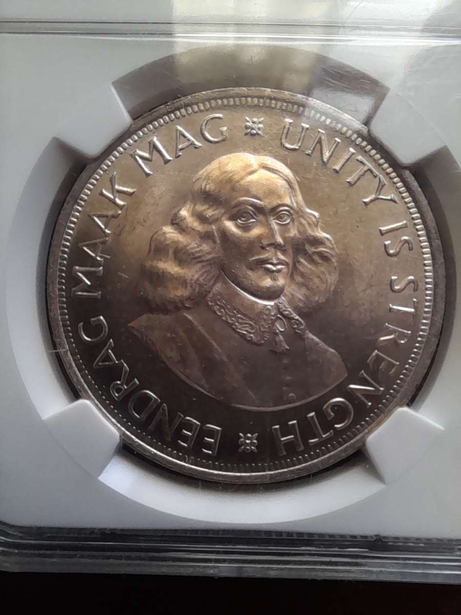 1963 SA 50 Cent NGC MS62
