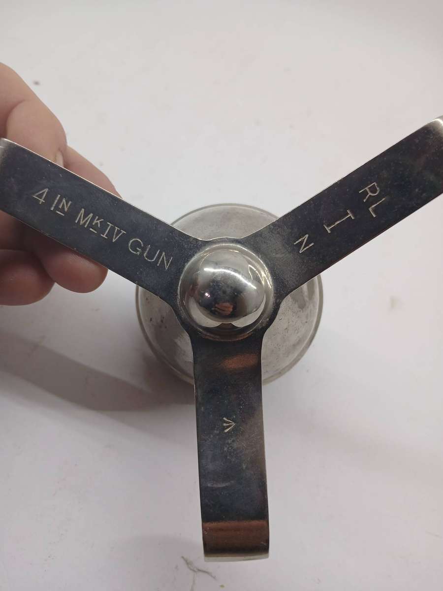 Canon shell Ash tray