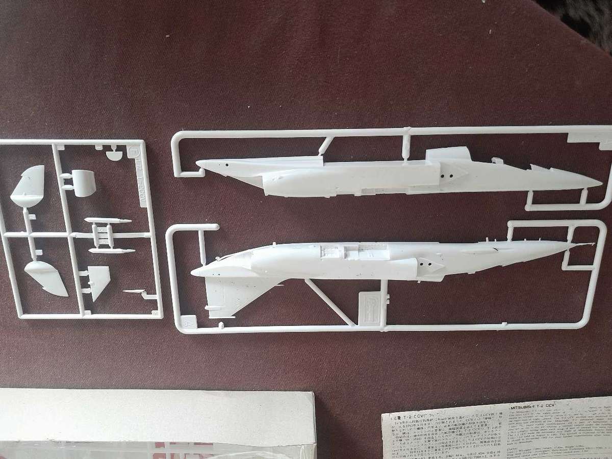 Mitsubishi T-2 CCV model