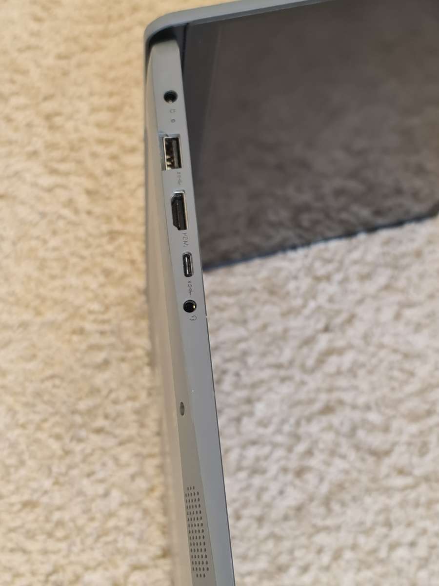 Lenovo Ideapad 3 | AMD Ryzen 7, 8GB Ram, 256GB SSD, FHD | Bargain Buy