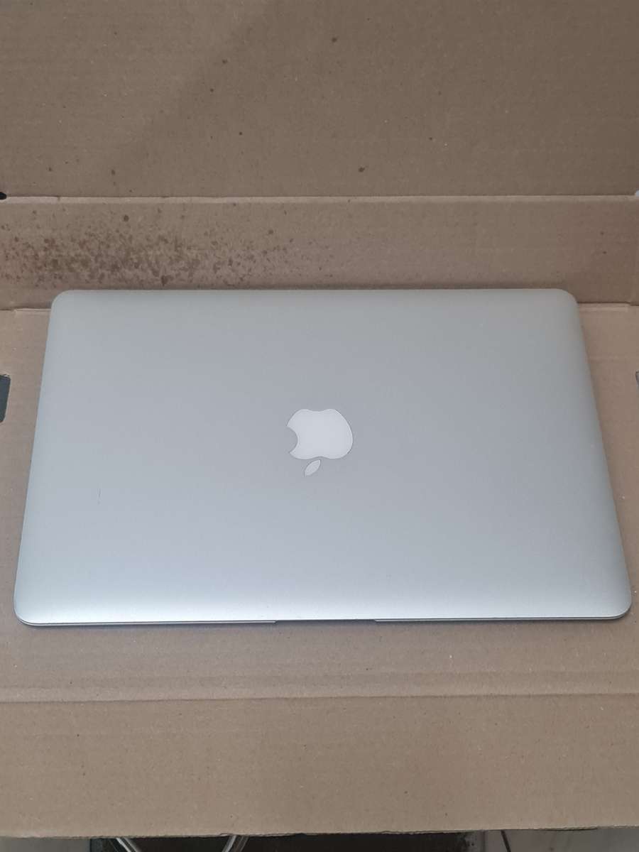 Macbook Air 2017 Core i5 128 NVMe
