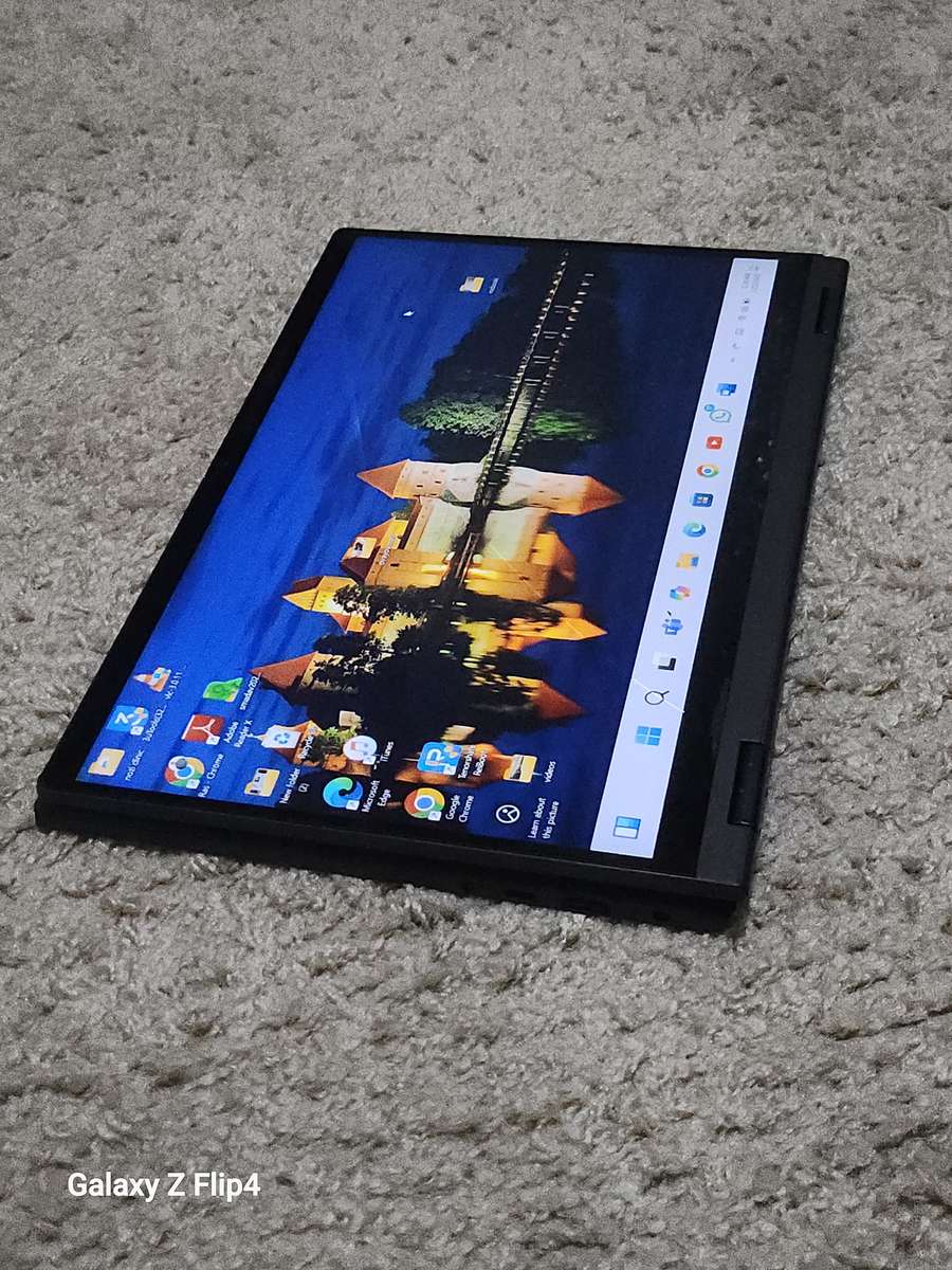 Ideapad  Flex5 Ryzen 3 246gig NVMe 4gig Ram