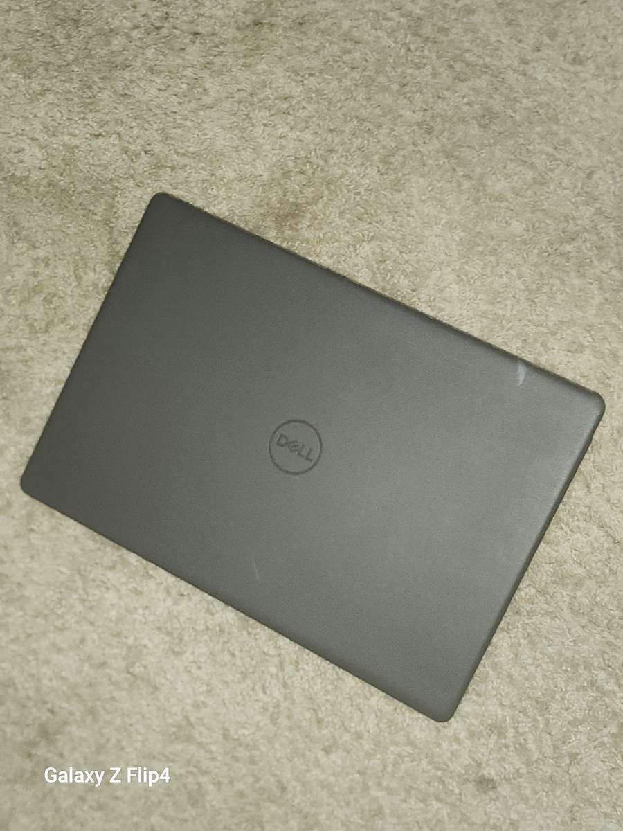 DELL VOSTRO CORE I3 11TH GEN 256NVME 8GIG RAM