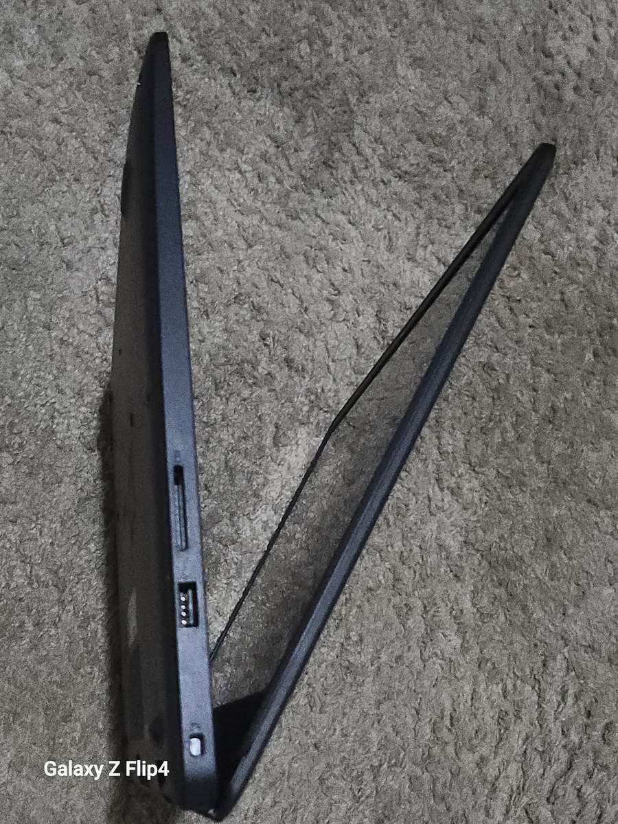 DELL VOSTRO CORE I3 11TH GEN 256NVME 8GIG RAM