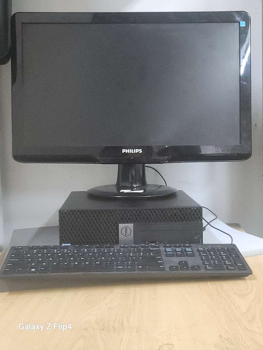 DELL OPTILEX 7060 CORE I7 8TH GEN 512NVME 16GIG RAM WINDOWS 11 24H2