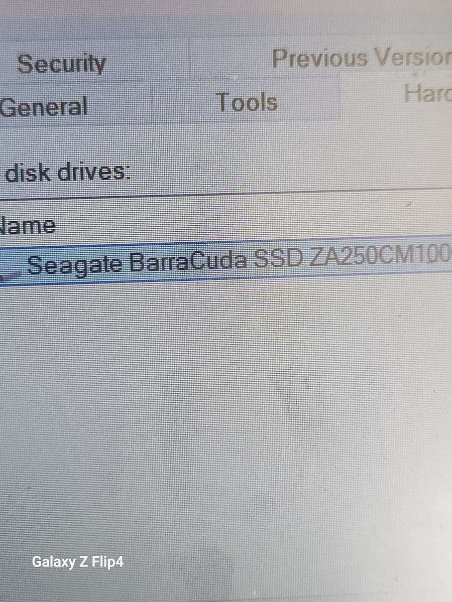 Dell Vostro 3583 LAPTOP | Intel Core i5 8265U 8th Gen 1.8GHz | 4GB RAM | 250 SSD| 15.6` LAPTOP