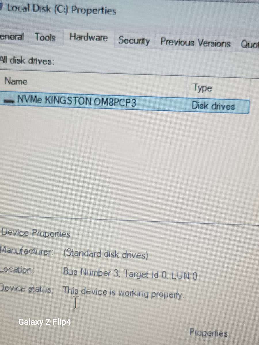 Acer extensa Core i5 10th gen 512nvme 8gig ram Windows 11 24h2